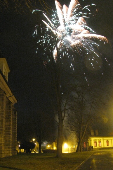 004  Novoroční ohňostroj 1.1.2012
